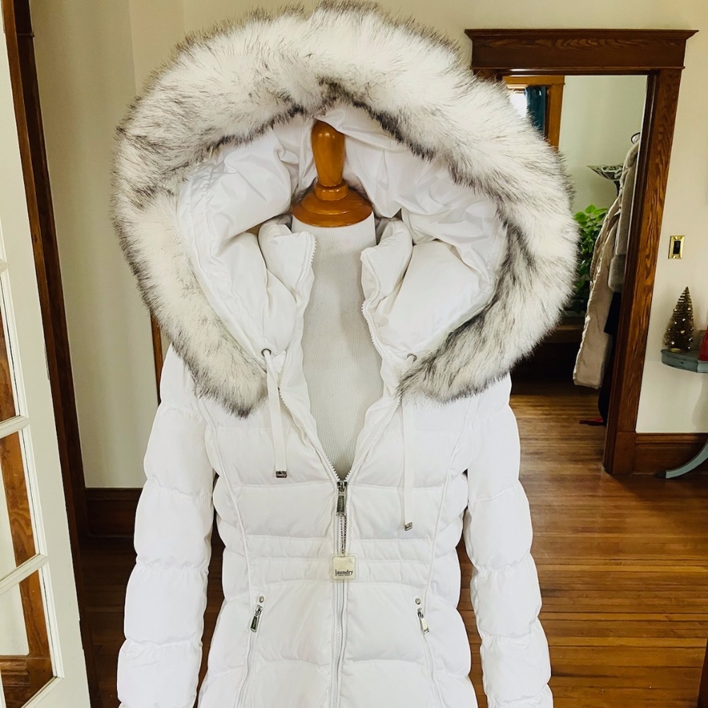 Laundry by Shelli Segal Winter Faux Fur Hooded Puffer Jacket Size Large NWOT